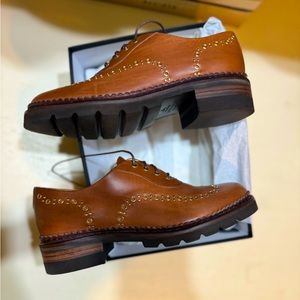 The Office of Angela Scott Mr. Leopold Oxford in Cognac with Gold Studs 38.5 NWB
